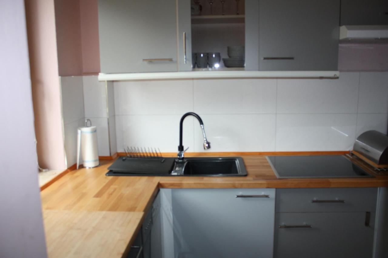 Zentral Gelegene Ferienwohnung Lübeck Buitenkant foto